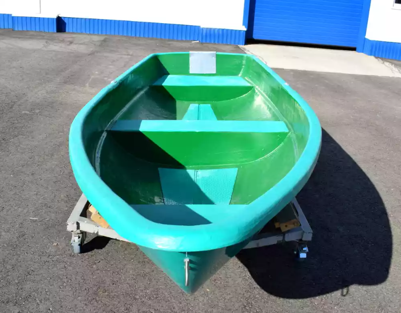 Стеклопластиковая Лодка Голавль в Абакане