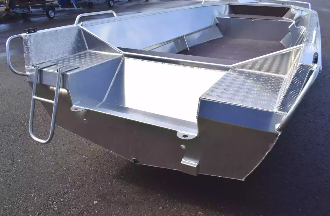 Алюминиевая лодка Неман-500 P в Абакане