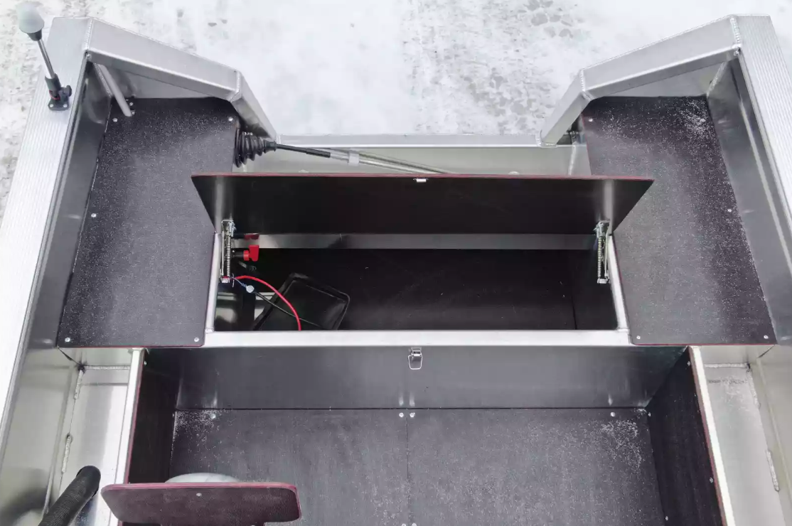 Алюминиевая лодка Неман-400 С в Абакане