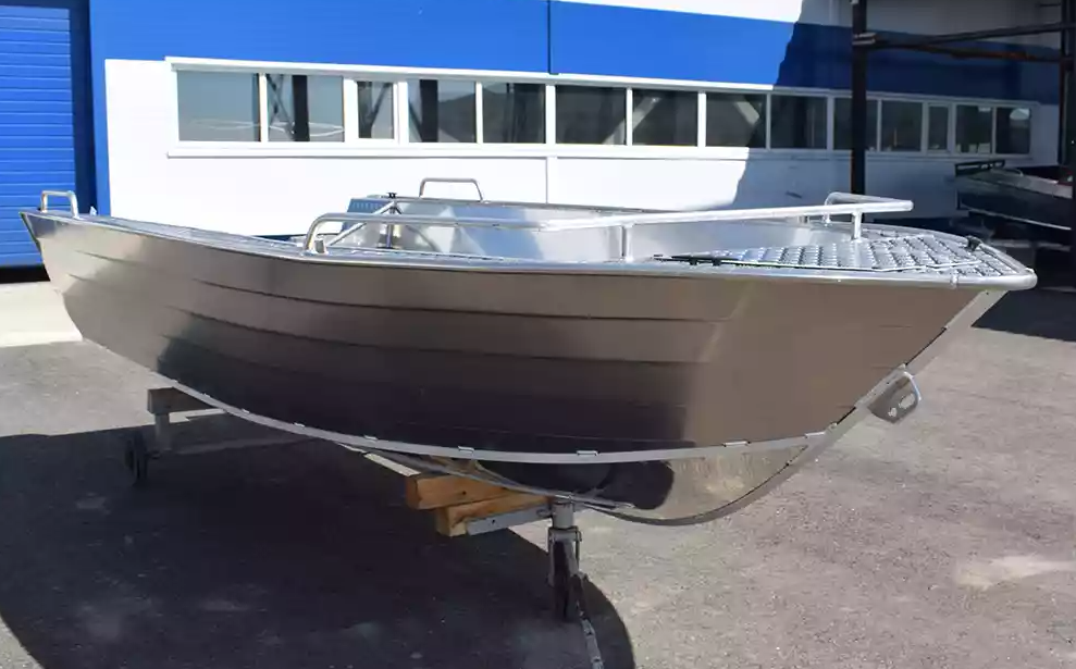 Алюминиевая лодка Неман-500 P в Абакане