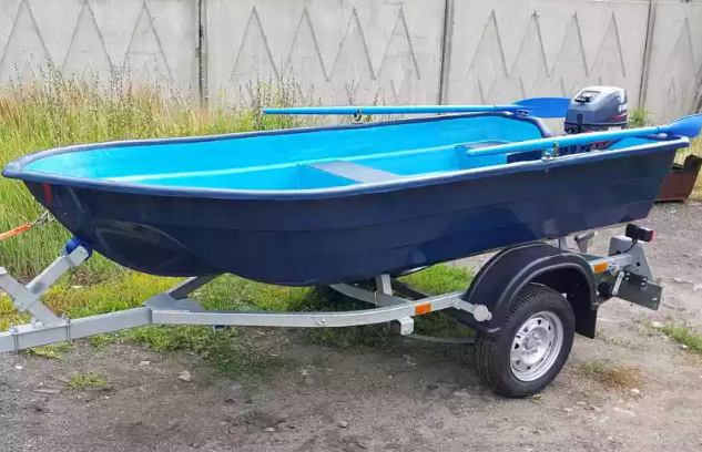 Стеклопластиковая лодка Neman-340 (тримаран) в Абакане