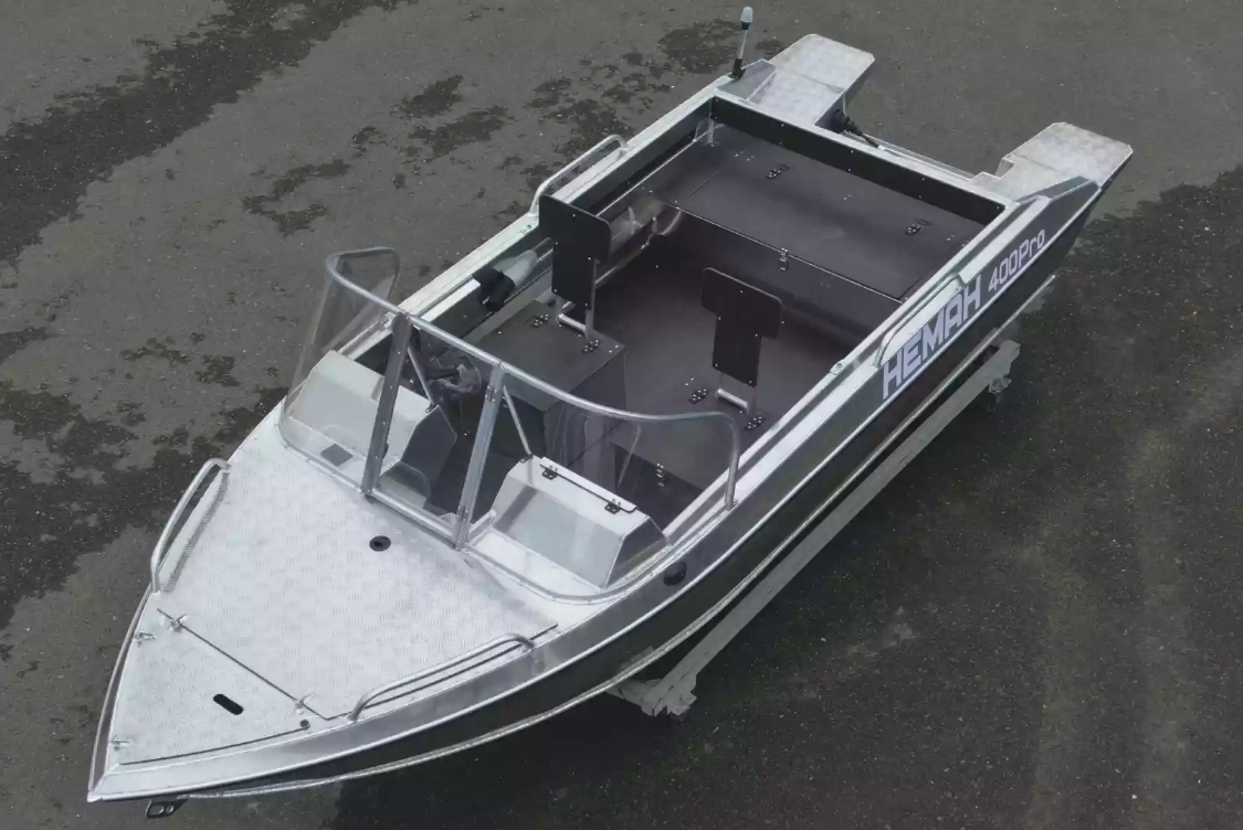 Алюминиевая лодка  Neman-400 PRO в Абакане