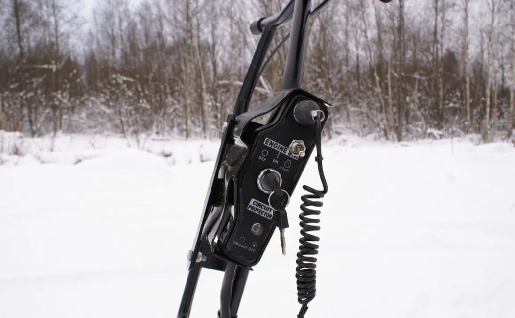 Мотобуксировщик БТС «МАЛЕК» 380/7 БЕЗ э/зап. Б/У в Абакане