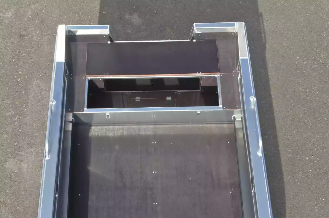 Алюминиевая лодка  Неман-480 Р в Абакане