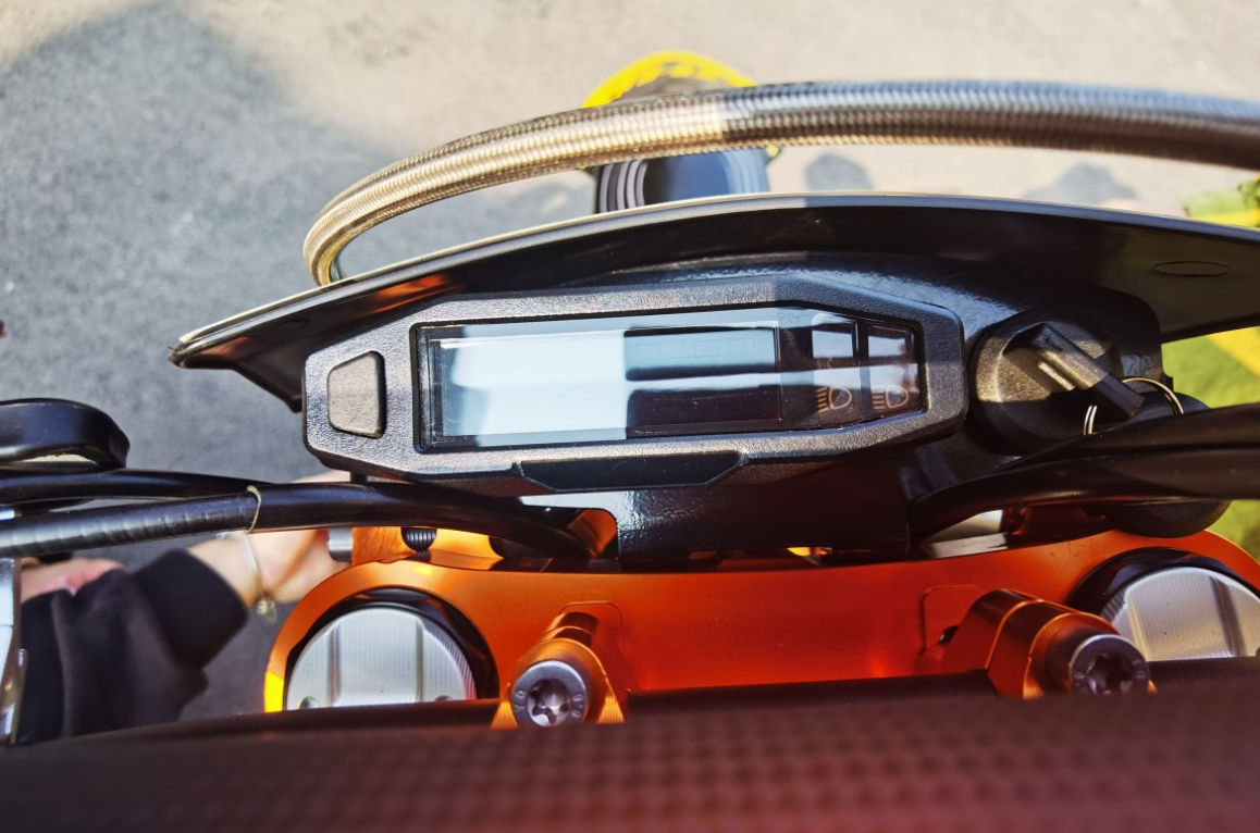 Мотоцикл JHLMOTO JHL Z8 NC300S (182-MN) в Абакане