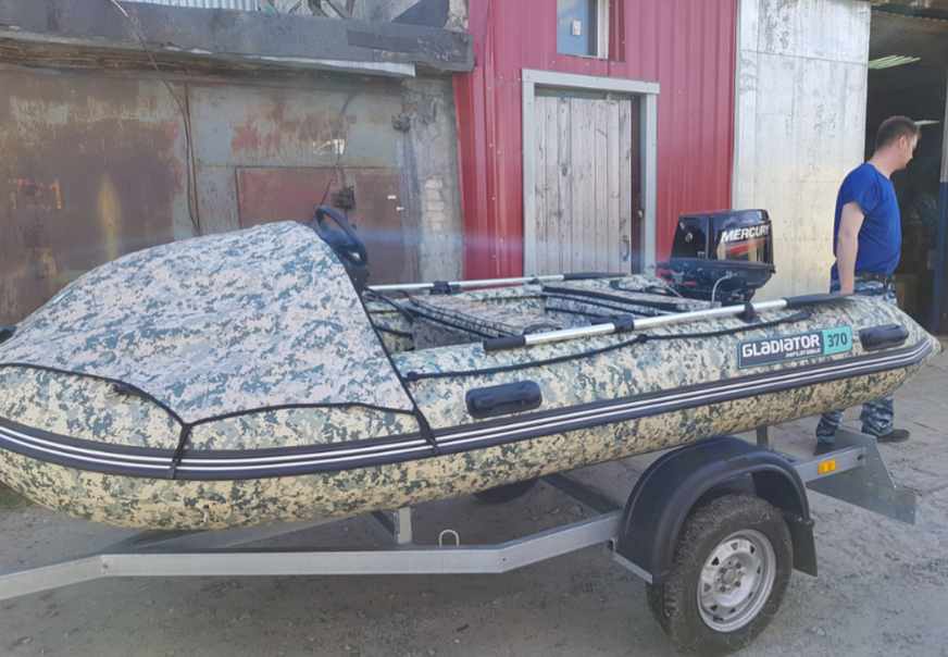 НАДУВНАЯ ЛОДКА GLADIATOR C370AL в Абакане
