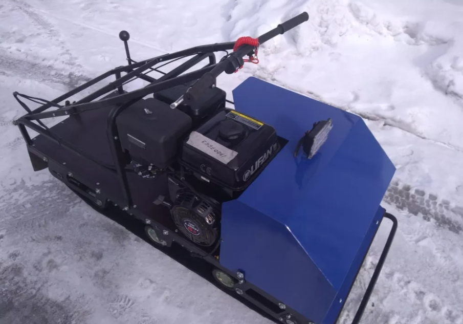 Мотобуксировщик AhtaR ЗИМА с реверсом (задний ход) в Абакане