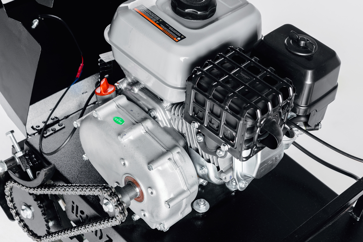 МОТОБУКСИРОВЩИК IKUDZO 1100/380 К8 в Абакане