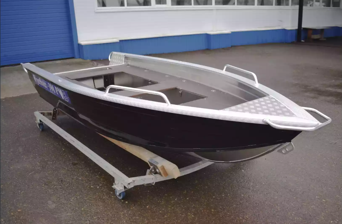 Алюминиевая лодка Wyatboat-390РМ в Абакане