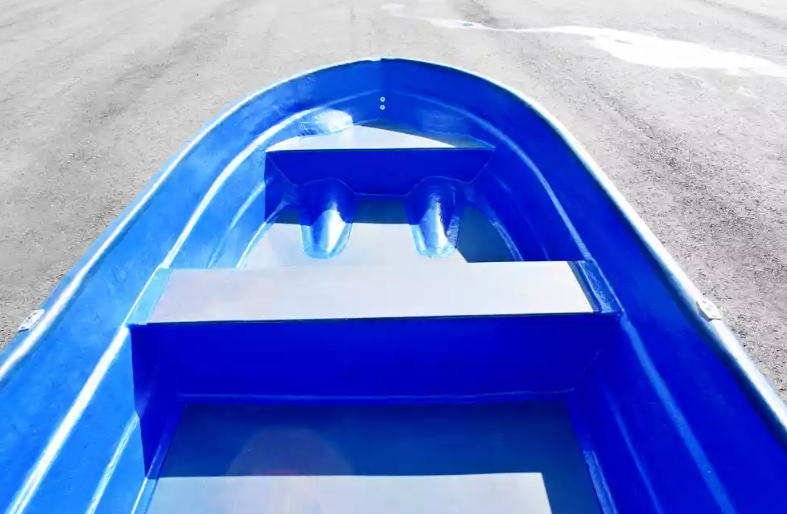 Стеклопластиковая лодка Neman-340 (тримаран) в Абакане