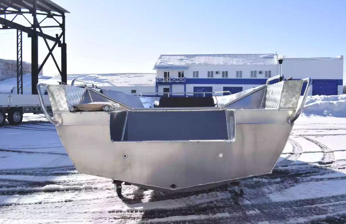 Алюминиевая лодка Неман-500 P в Абакане