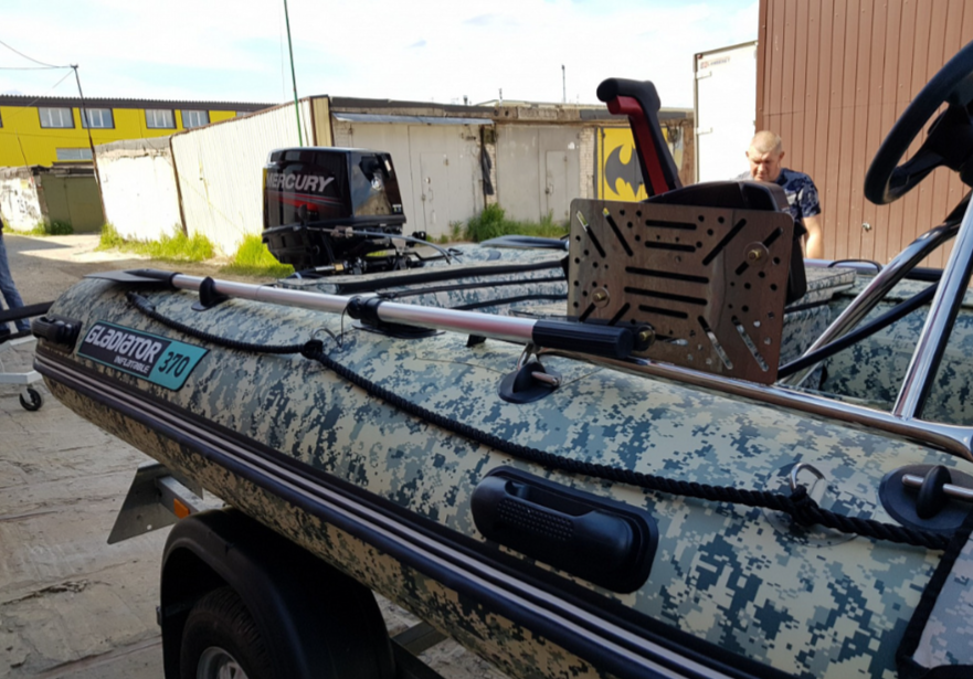 НАДУВНАЯ ЛОДКА GLADIATOR C370AL в Абакане