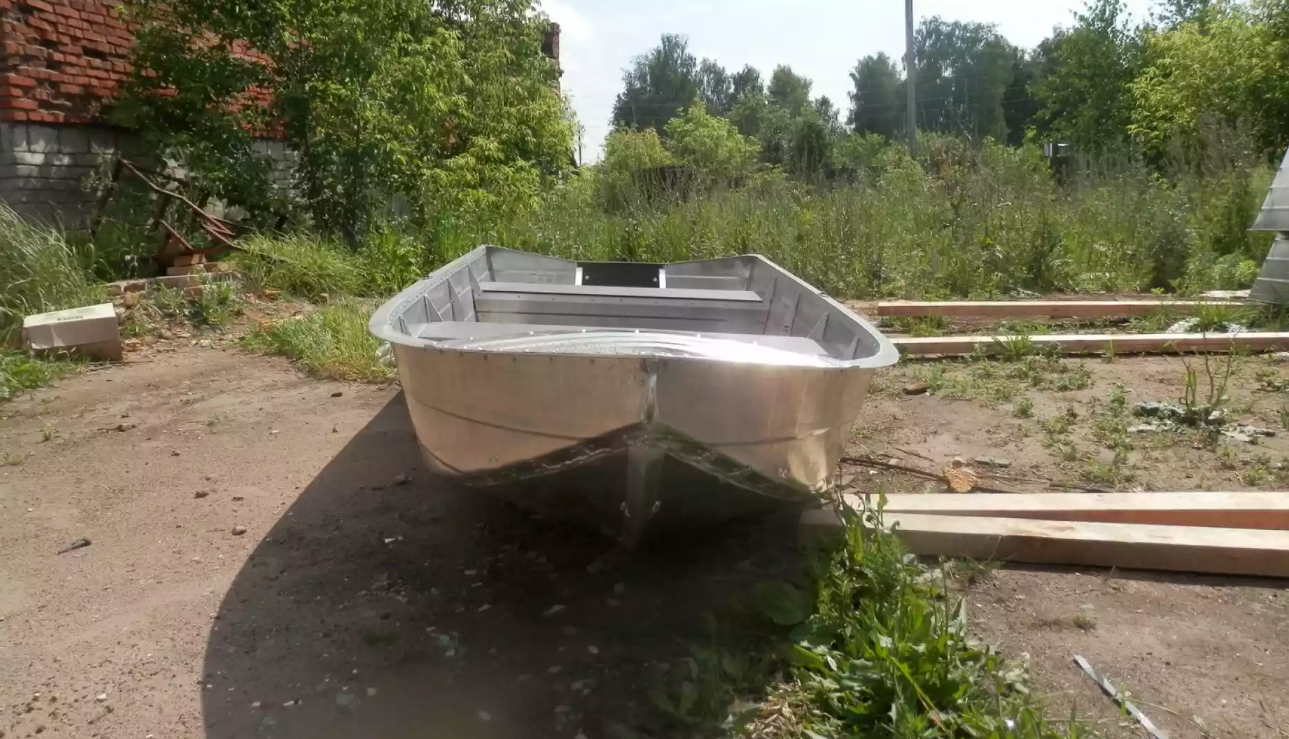 Алюминиевая лодка Вятка-Профи 32 в Абакане