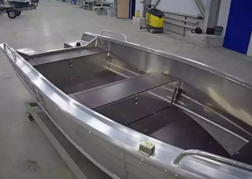 Алюминиевая лодка  Wyatboat-430 Р в Абакане