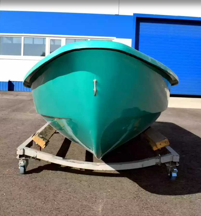 Стеклопластиковая Лодка Голавль в Абакане