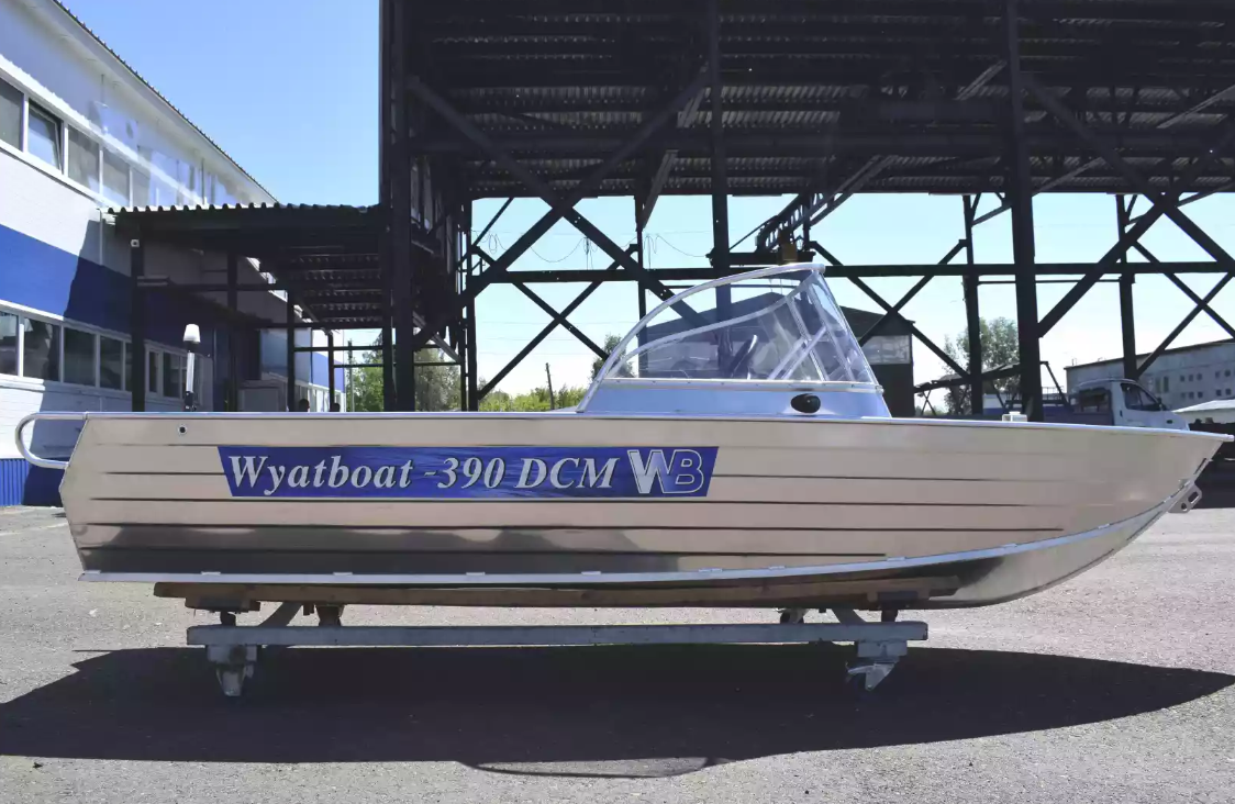 Алюминиевая лодка Wyatboat-390 DCM в Абакане