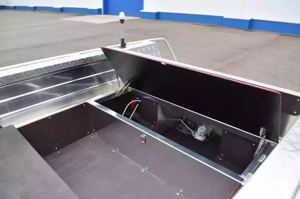 Алюминиевая лодка Wyatboat-390 DCM Увеличенный борт в Абакане