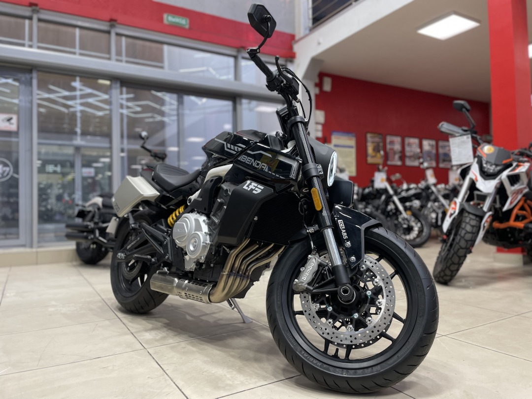 Мотоцикл Benda LFS 700 в Абакане