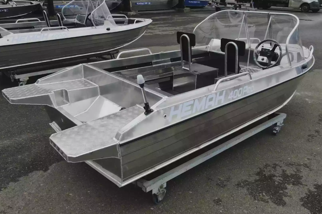 Алюминиевая лодка  Neman-400 PRO в Абакане