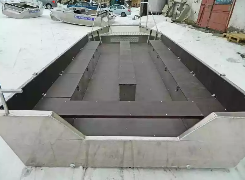 Алюминиевая лодка Wyatboat-600 в Абакане