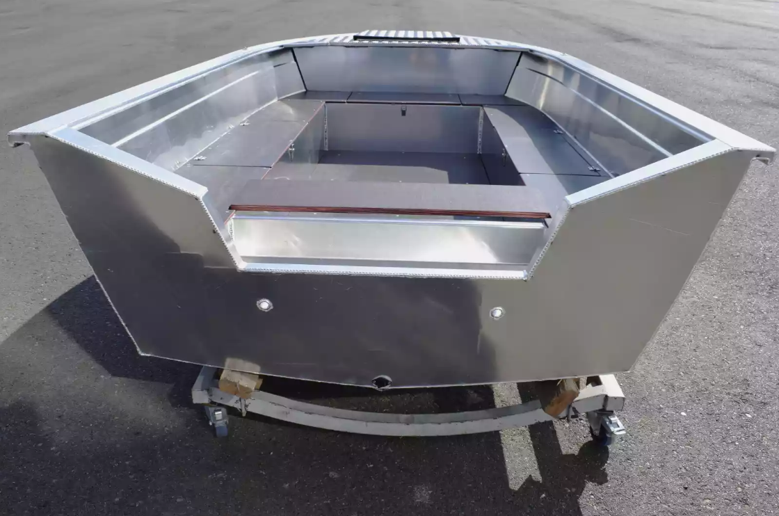 Алюминиевая лодка Неман-400 Р PRO в Абакане