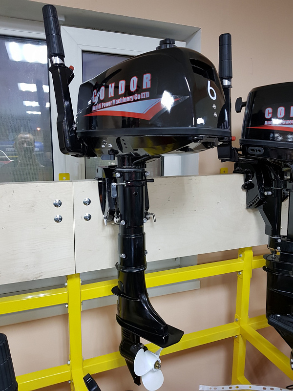 Лодочный мотор Condor T6HS без бака 12 л. в Абакане