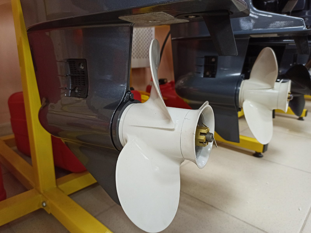 Лодочный мотор BREEZE T30S (2х тактный) в Абакане