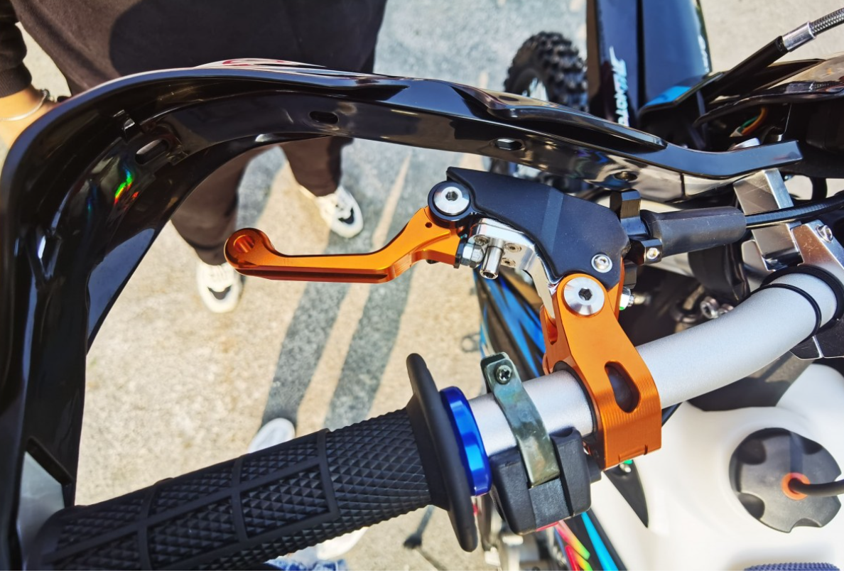 Мотоцикл JHLMOTO JHL Z3 CB250 (172FMM-3A) в Абакане