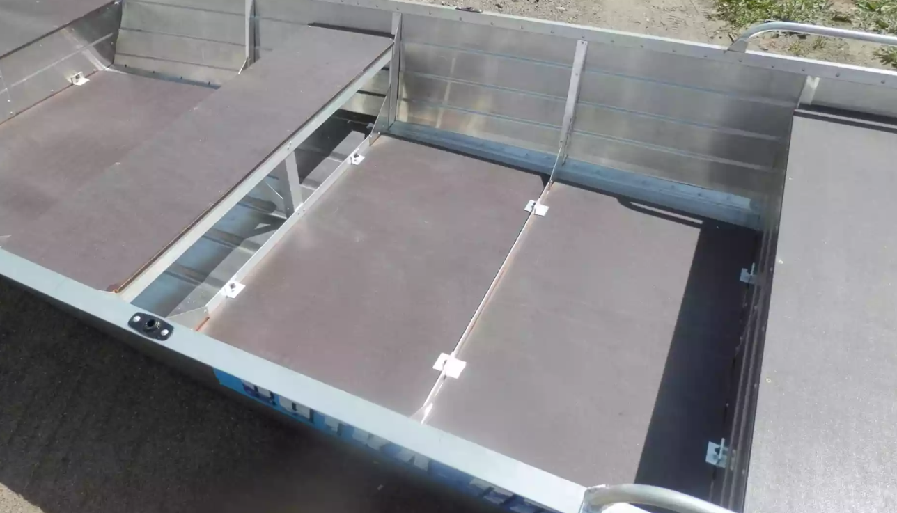 Алюминиевая лодка Вятка-Профи 32 в Абакане