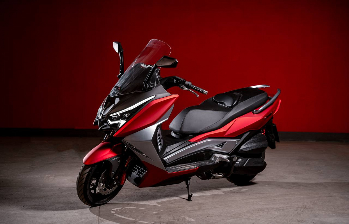 МАКСИСКУТЕР ARIIC 318 в Абакане