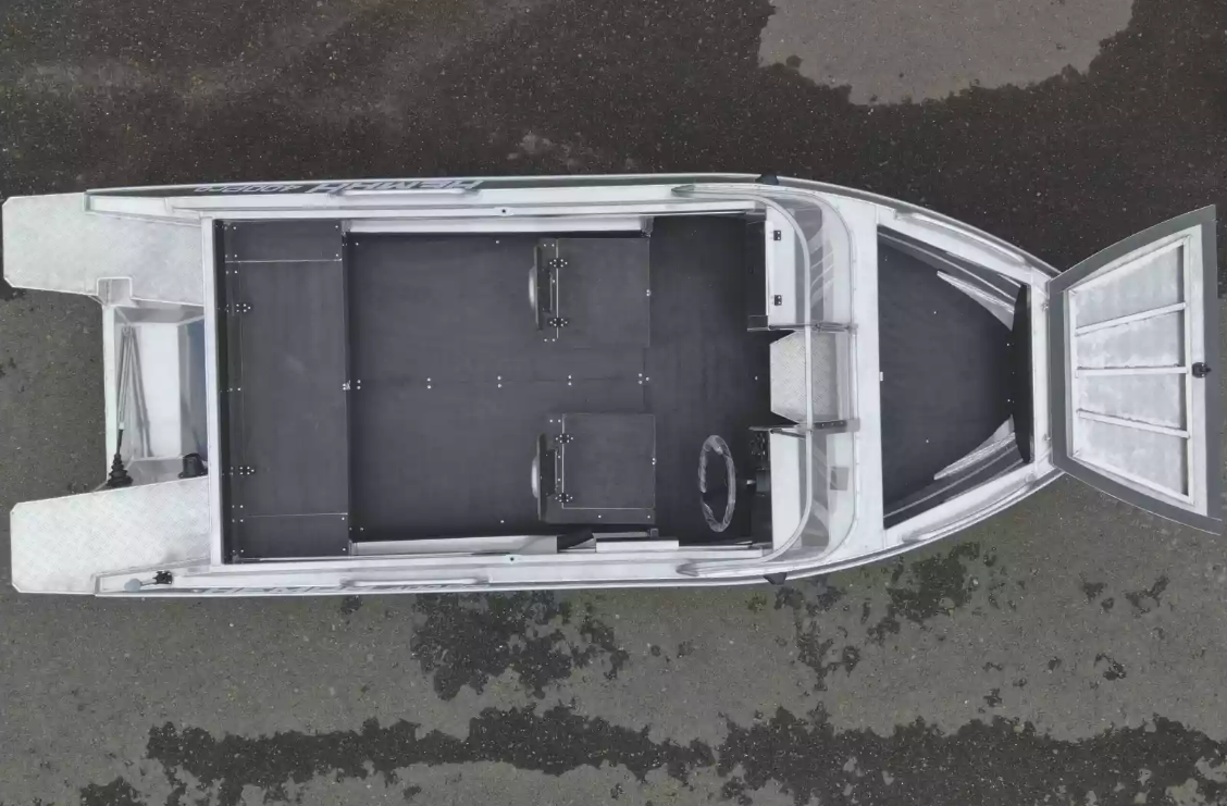 Алюминиевая лодка  Neman-400 PRO в Абакане