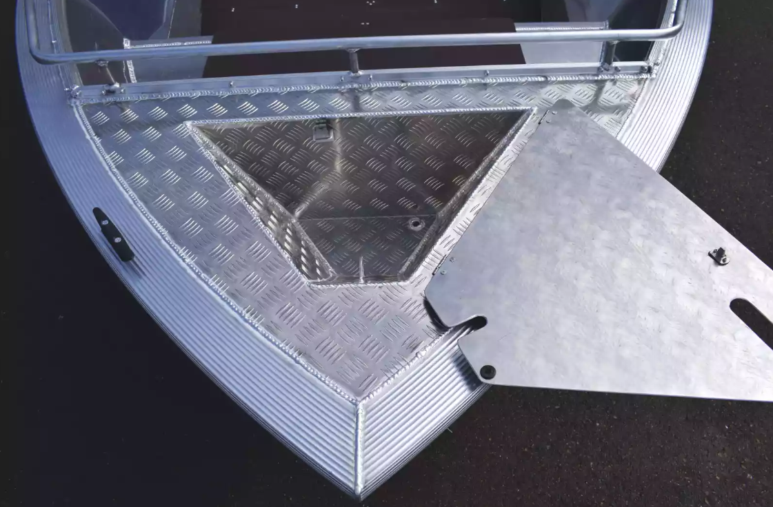 Алюминиевая лодка Неман-500 P в Абакане