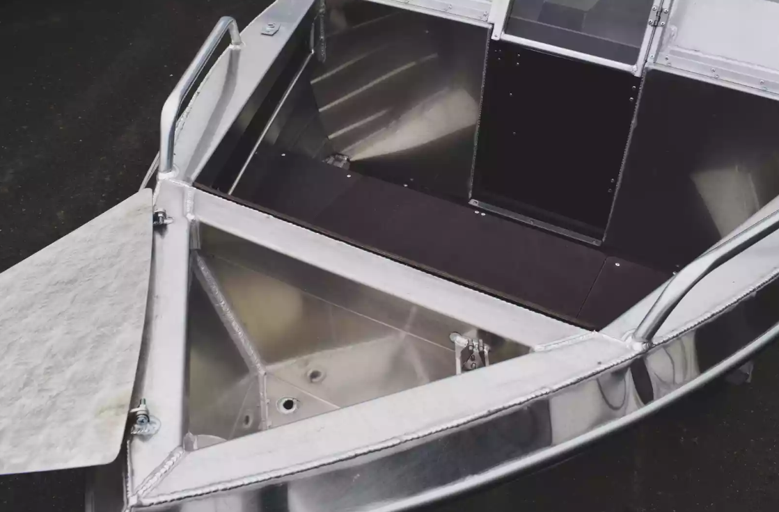 Алюминиевая лодка  Neman-400 DC в Абакане