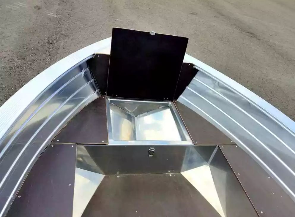 Алюминиевая лодка Неман-400 в Абакане