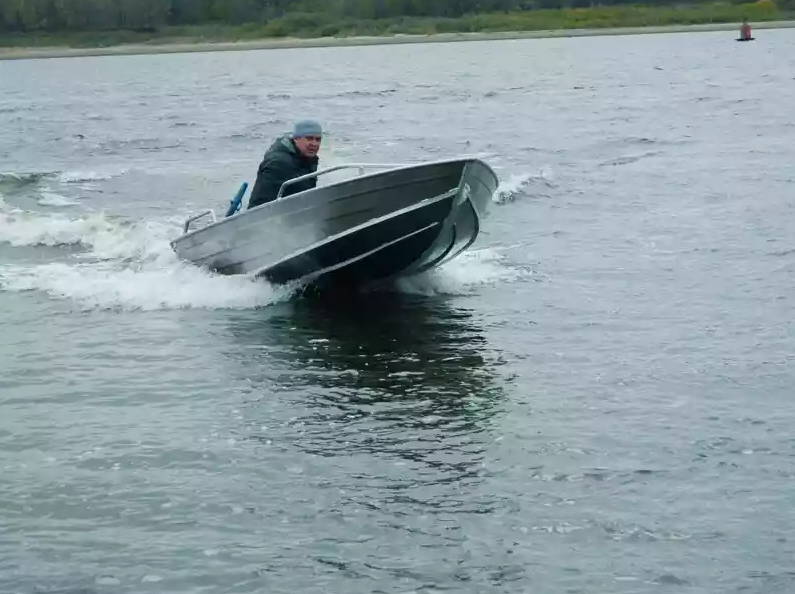 Алюминиевая лодка Wyatboat-390 M в Абакане