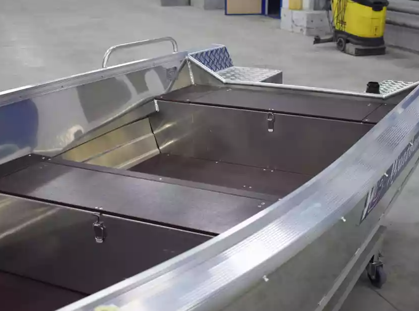 Алюминиевая лодка  Wyatboat-430 Р в Абакане
