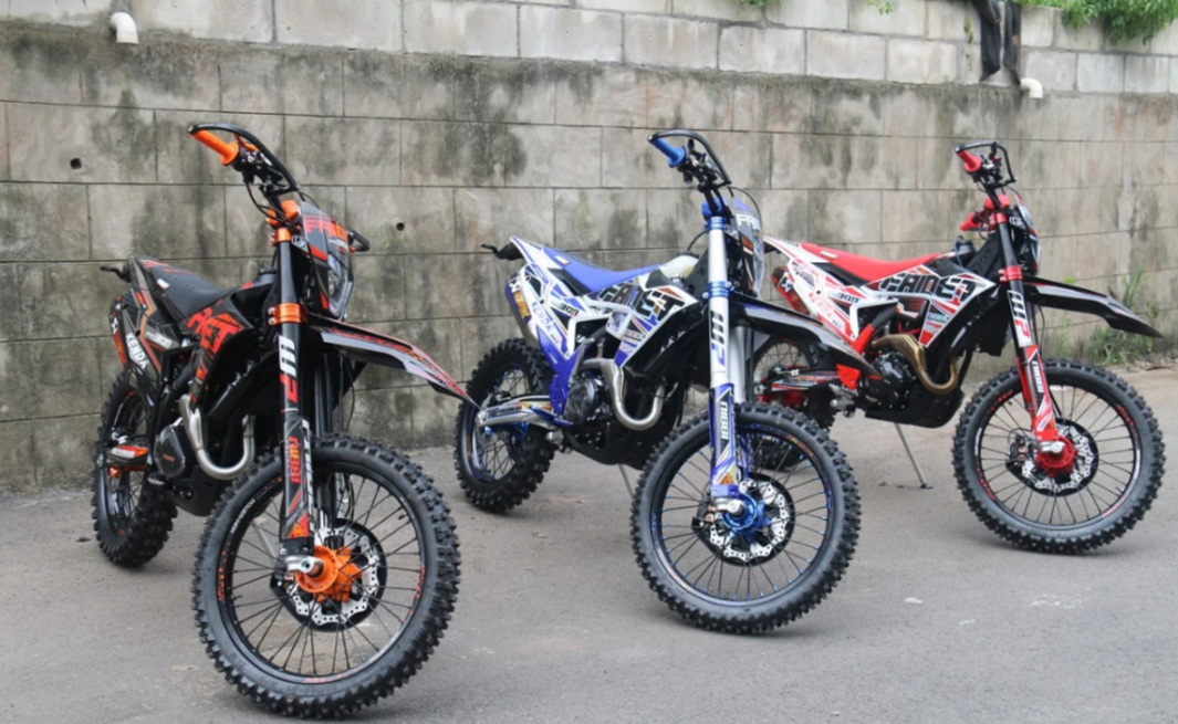 Кроссовый мотоцикл FAIDET CB300RL MAX KYB-TECH в Абакане