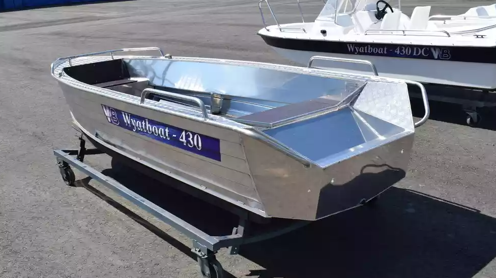Алюминиевая лодка  Wyatboat-430М в Абакане
