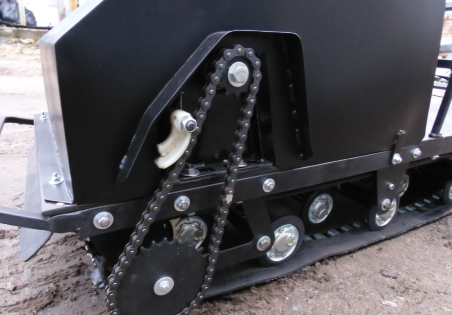 Мотобуксировщик AhtaR Зима 15 л/с с вариатором в Абакане