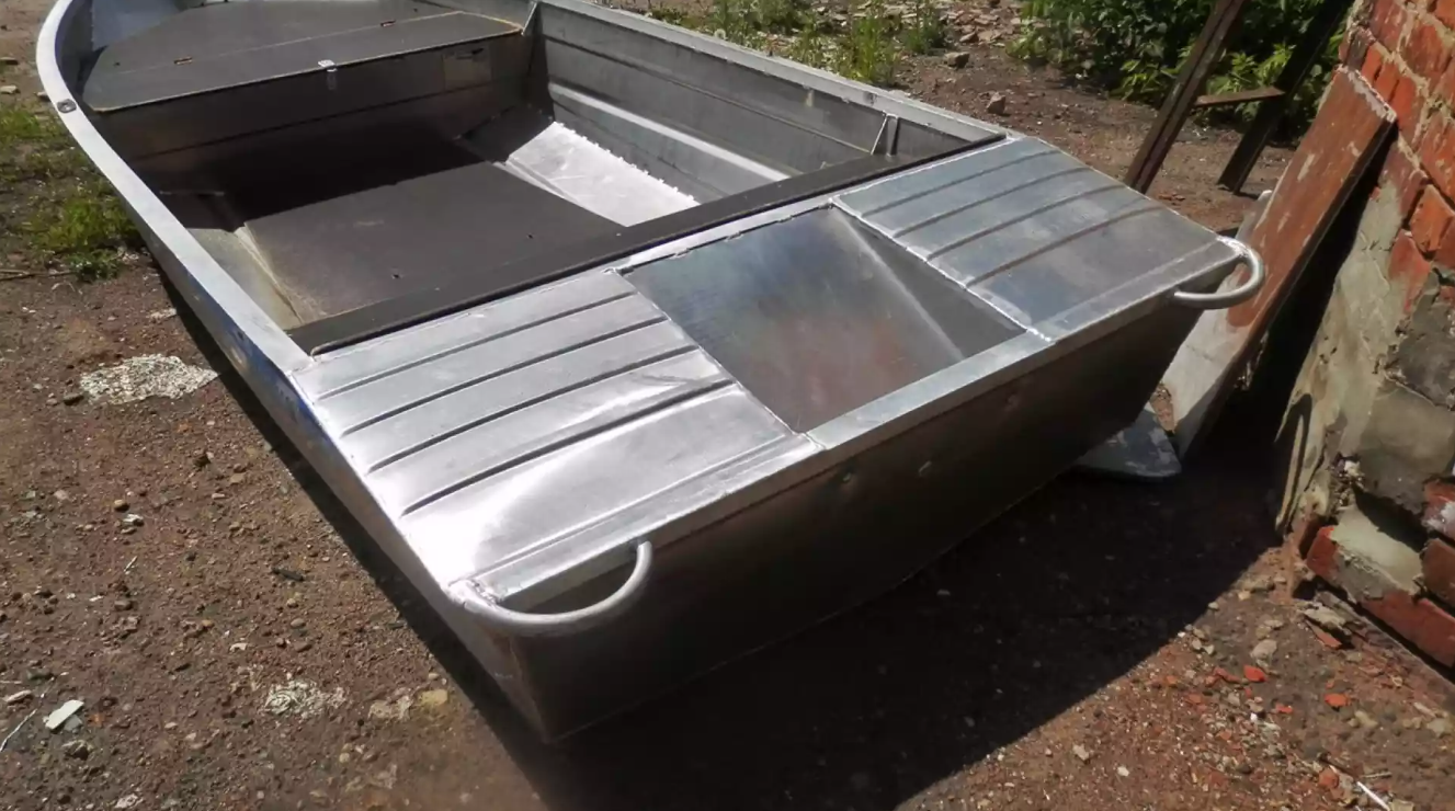 Алюминиевая лодка Вятка-Профи Вариант в Абакане