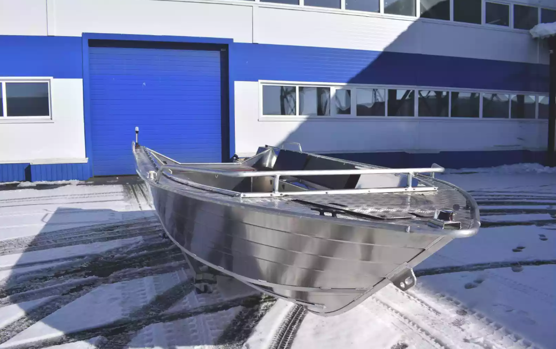 Алюминиевая лодка Неман-500 P в Абакане