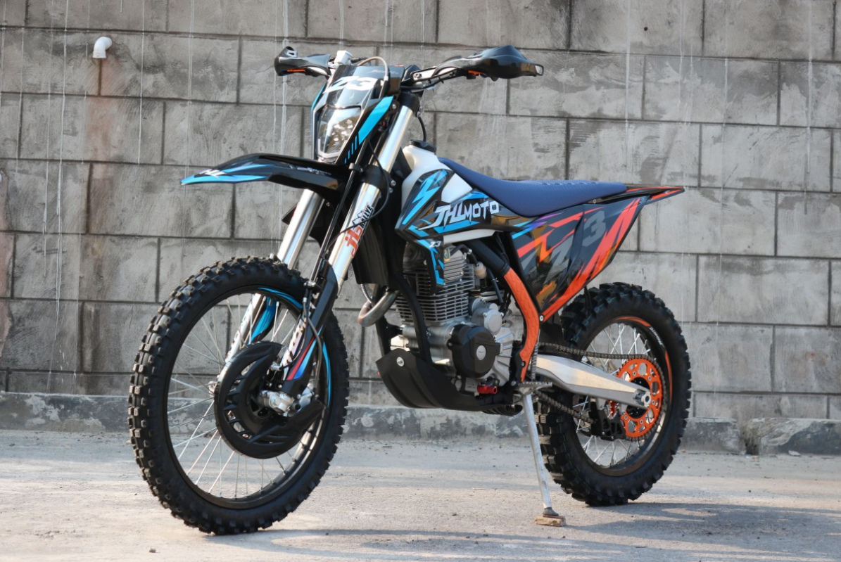 Мотоцикл JHLMOTO JHL Z3 CB250 (172FMM-3A) в Абакане