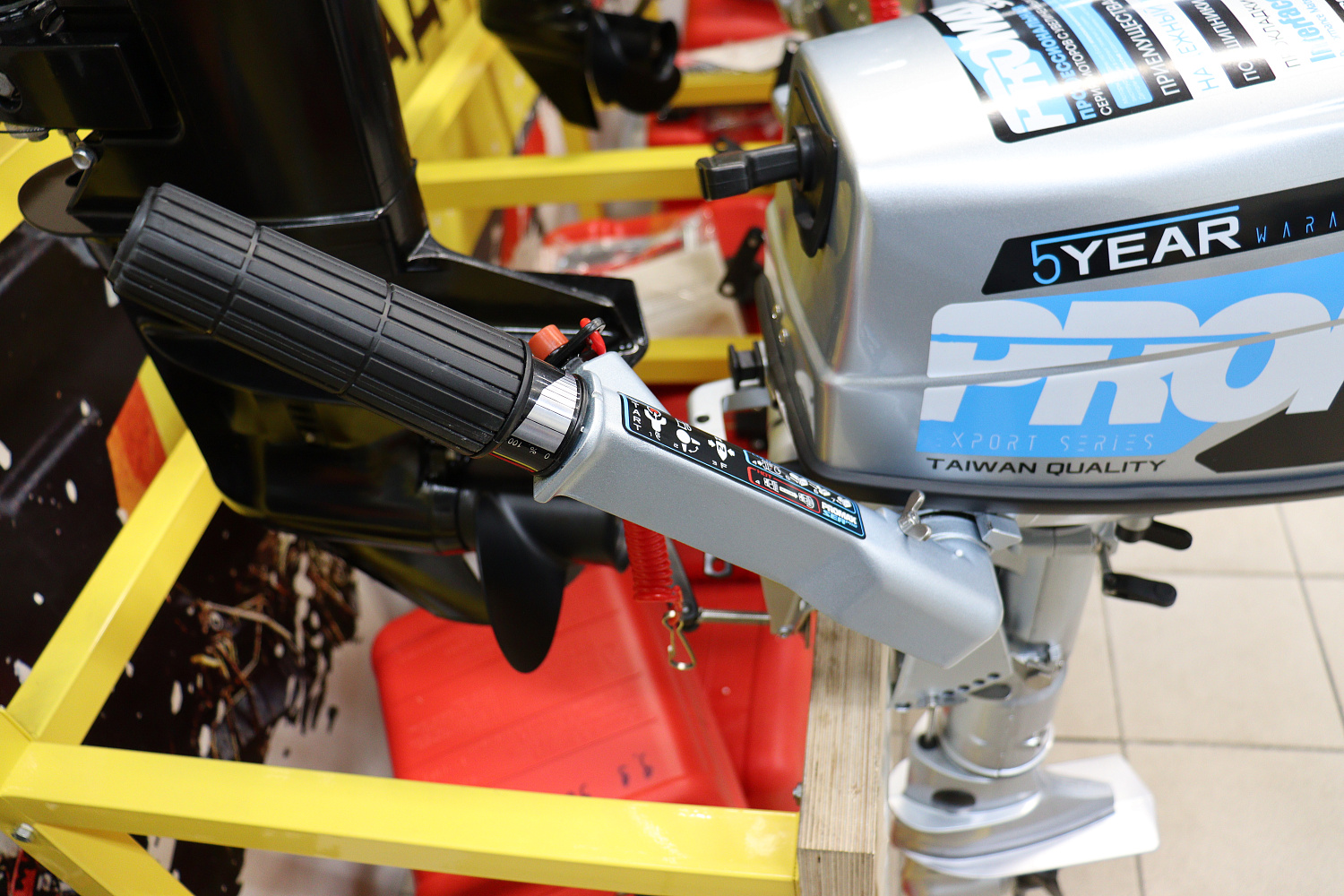 Лодочный мотор PROMAX SP5FHS (внешний бак 12 л) в Абакане