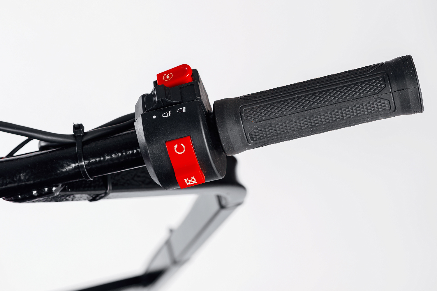 МОТОБУКСИРОВЩИК IKUDZO LONG 2.0 1700/500 EKR19 в Абакане