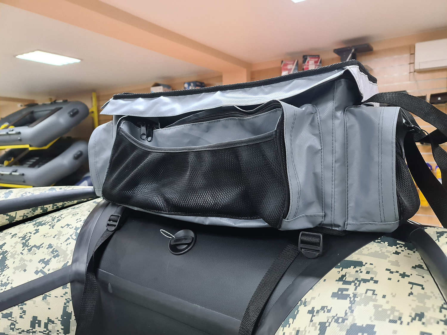 СУМКА ЛЮКС НА БАЛЛОН ДЛЯ ЛОДОК ПВХ 50Х25Х25 СМ в Абакане